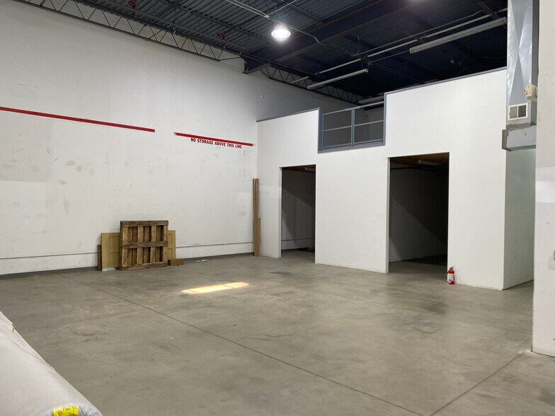 More Photos Of 11919 W I-70 N, Wheat Ridge Warehouse For Sale