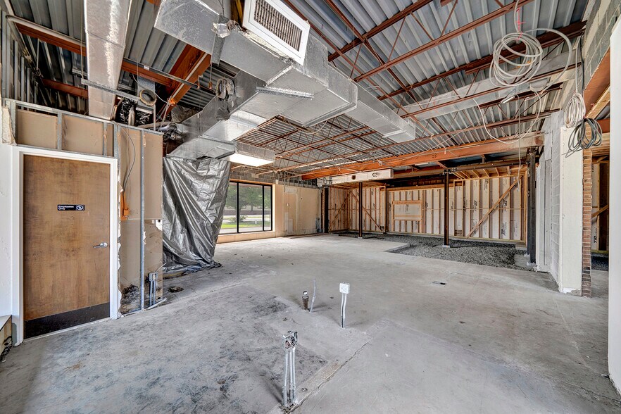 More Photos Of 40 Scotch Rd, Ewing Township Bank For Sale