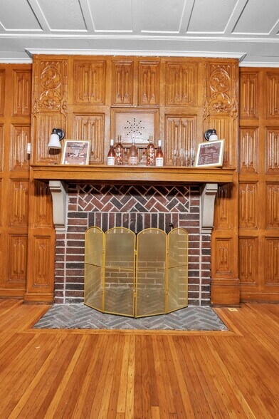 More Photos Of 2740 Main St, Buffalo Office Residential For Sale