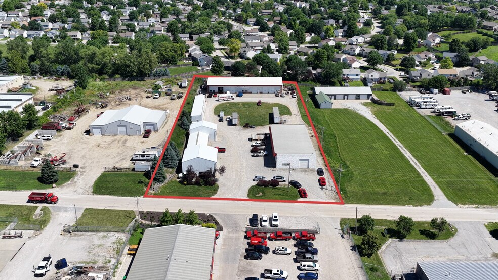 More Photos Of 17512 Storage Rd, Omaha Warehouse For Sale