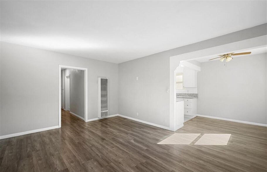 More Photos Of 198 W Elmwood Ave, Burbank Apartments For Sale