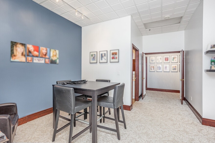 More Photos Of 311-321 Center Ave, Bay City Apartments For Sale