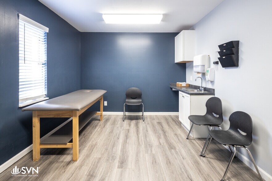 More Photos Of 1606 US Highway 27 N, Cynthiana Office For Lease