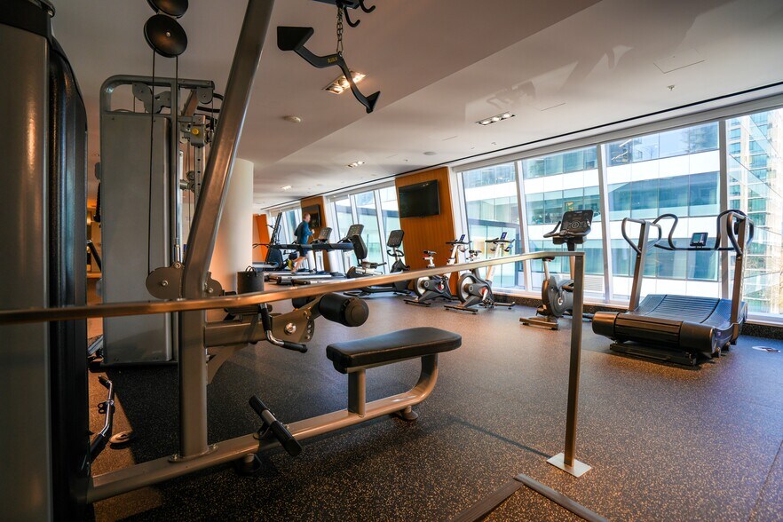 More Photos Of 1281 Hornby St, Vancouver Office Residential For Sale