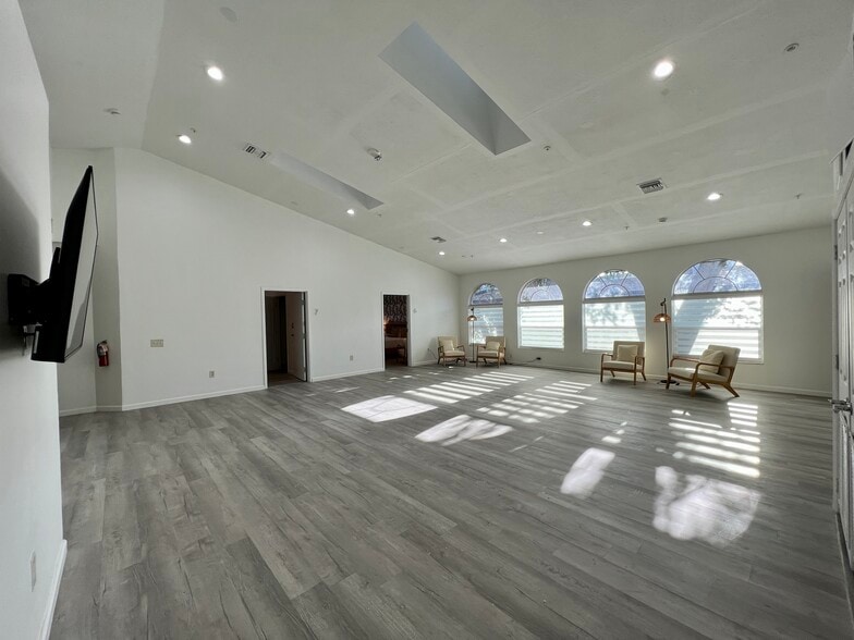 More Photos Of 1020 N Riverside Dr, Pompano Beach Apartments For Sale