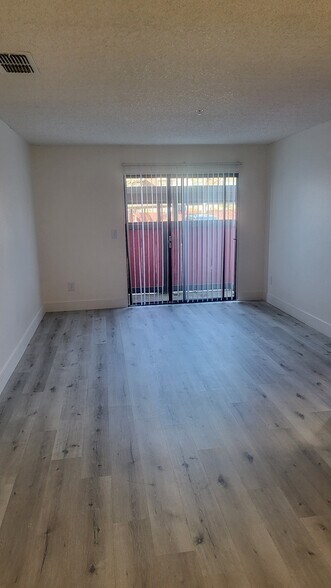 More Photos Of 4730 Marconi Ave, Carmichael Apartments For Sale