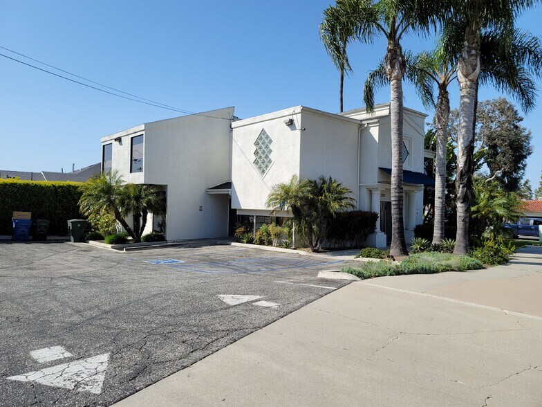 More Photos Of 2802 Pacific Coast Hwy, Torrance Medical For Sale