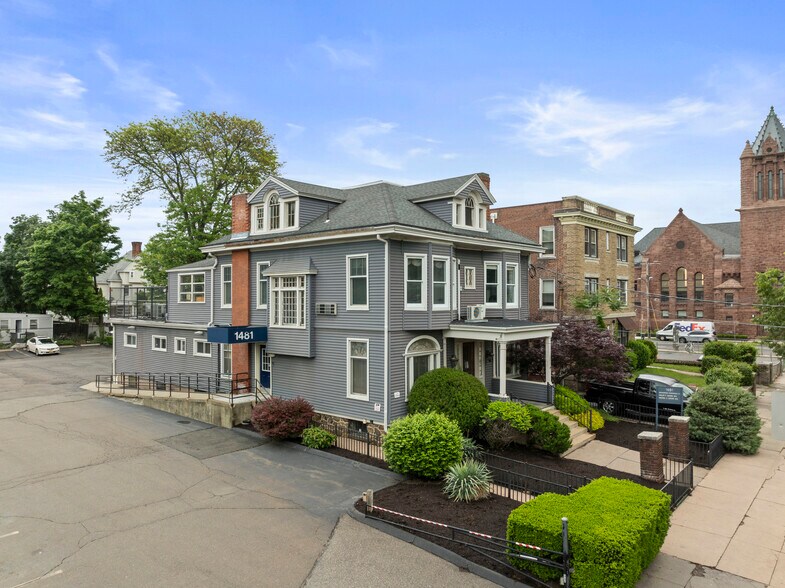 More Photos Of 1481 Chapel St, New Haven Office For Sale