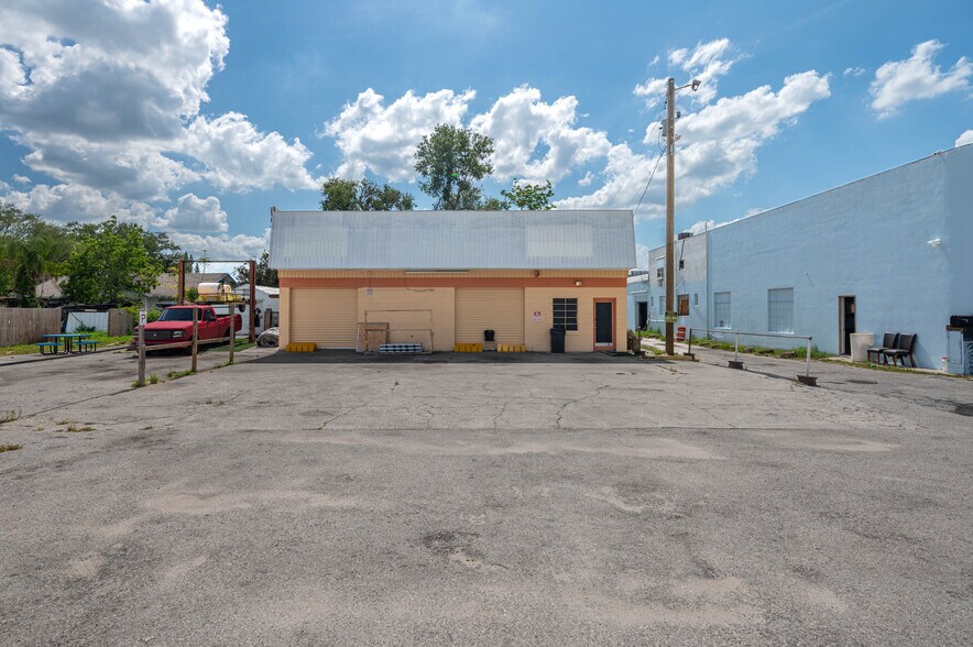 More Photos Of 322 S Scenic Hwy, Lake Wales General Retail For Sale