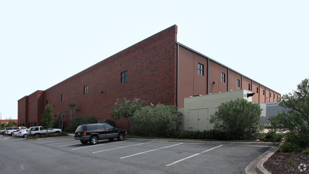 More Photos Of 8510 Westside Industrial Dr, Jacksonville Warehouse For Sale