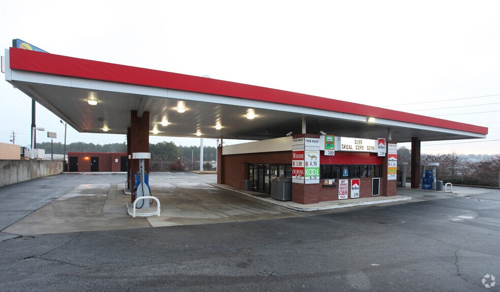 Primary Photo Of 1353 Klondike Rd SW, Conyers Service Station For Sale