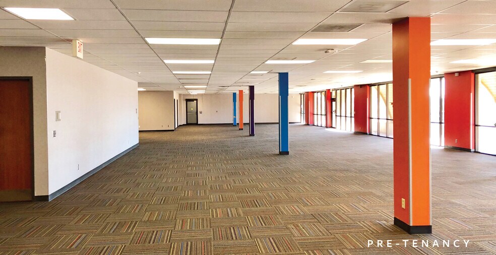 More Photos Of 9218 Bedford Ave, Omaha Office For Sale