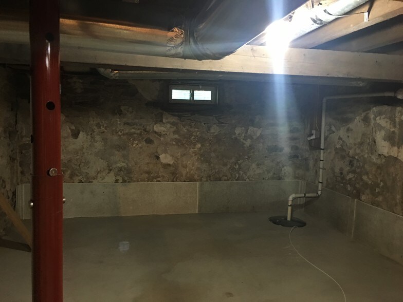 More Photos Of 1585 Rt-146, Rexford Office For Sale