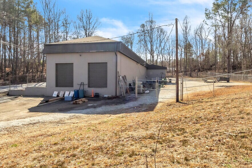 More Photos Of 4175 Sandy Flat Rd, Taylors Warehouse For Sale