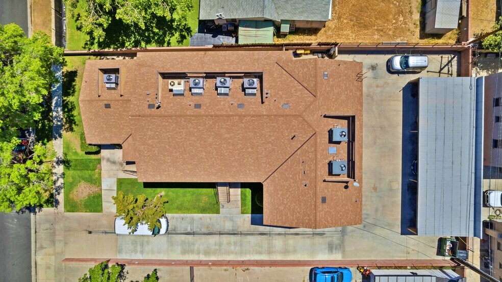 More Photos Of 44751 N Fern Ave, Lancaster Apartments For Sale