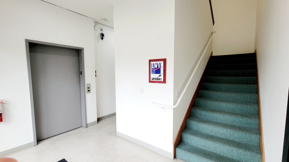 More Photos Of 1310-1330 12th St SE, Salem General Retail For Sale