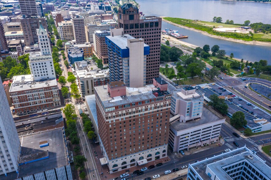 More Photos Of 109 N Main St, Memphis Apartments For Sale