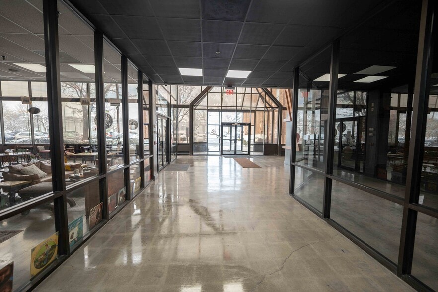 More Photos Of 8 John Walsh Blvd, Peekskill Office For Lease