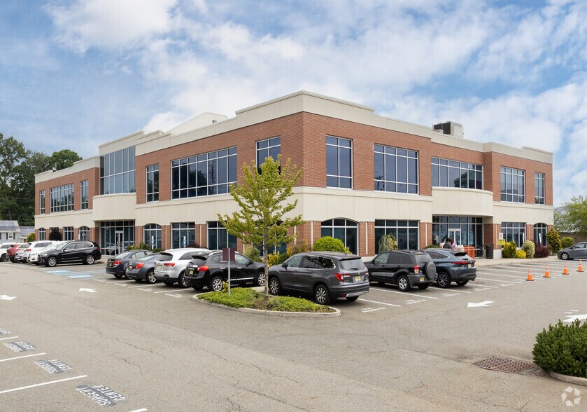 More Photos Of 855 Lehigh Ave, Union Township Office For Lease