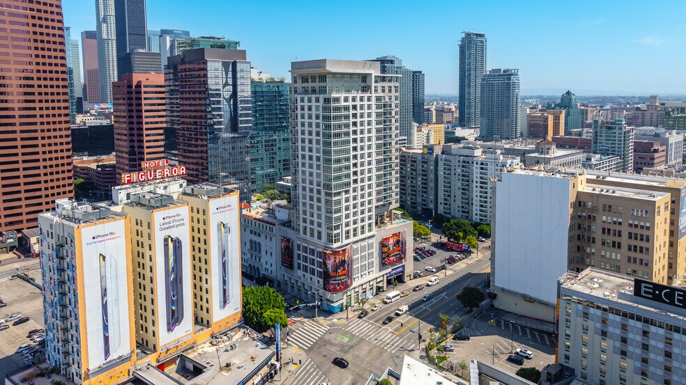 More Photos Of 717 W Olympic Blvd, Los Angeles Apartments For Lease