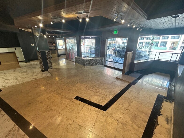 More Photos Of 25 2nd St, Reno Convenience Store For Lease