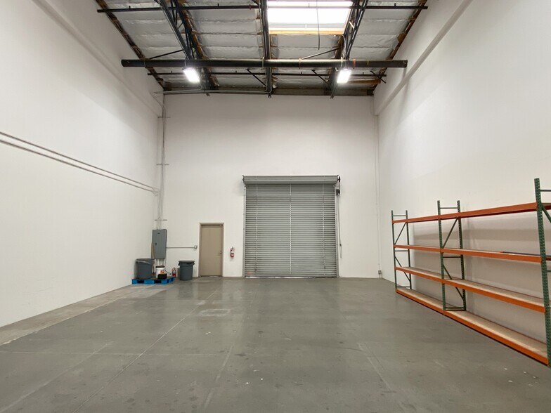 More Photos Of 315 N Puente St, Brea Research And Development For Lease