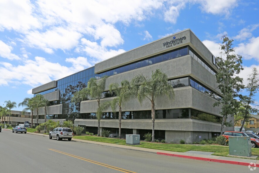 More Photos Of 9988 Hibert St, San Diego Office For Lease