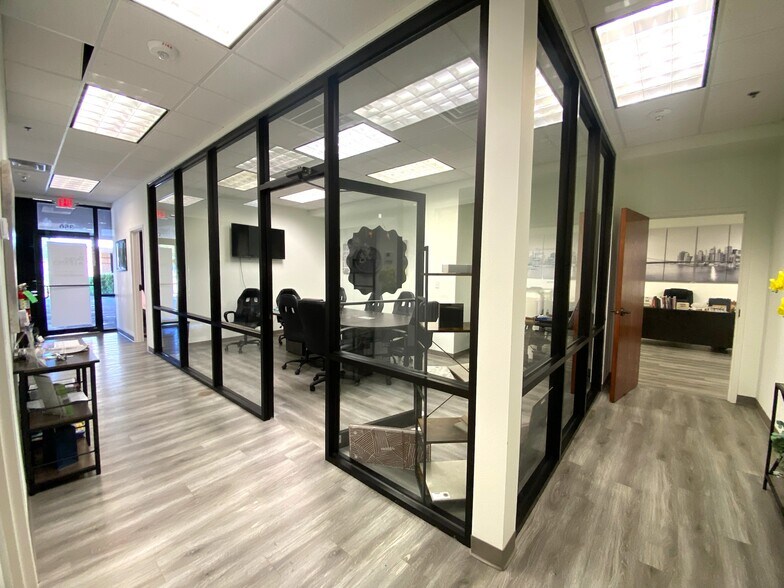 More Photos Of 425 Ashley Ridge Blvd, Shreveport Office For Lease