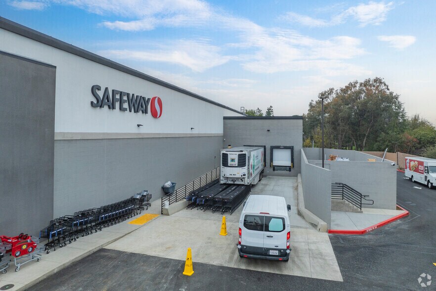 More Photos Of 998 Laurel Road, Oakley Unknown For Lease