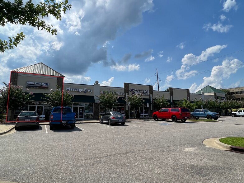 More Photos Of 4251 Ramsey St, Fayetteville General Retail For Lease