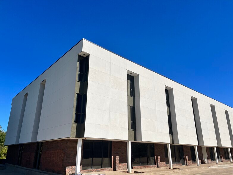 Primary Photo Of 6900 Anderson Blvd, Fort Worth Office For Lease