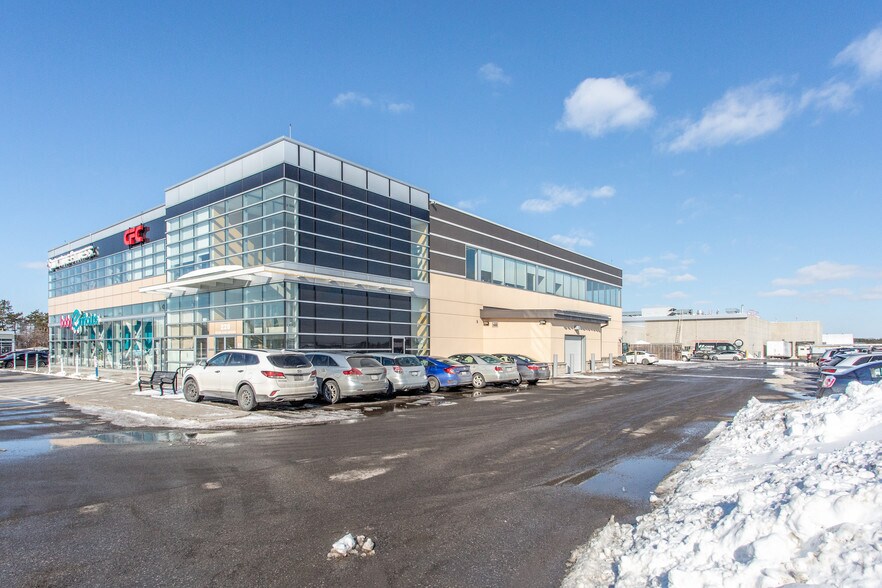 More Photos Of 224-228 Hunt Club Rd, Ottawa General Retail For Lease