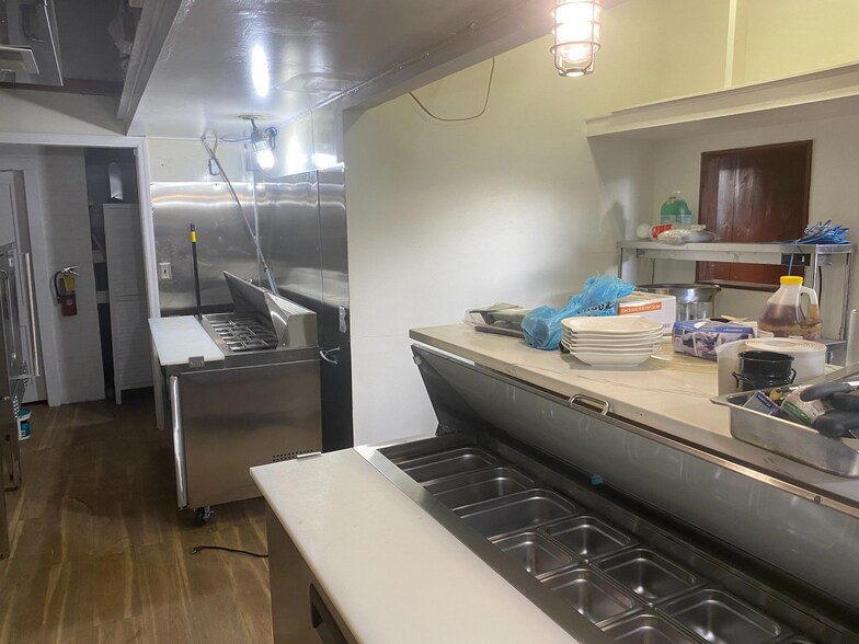 More Photos Of 121 Main St, Lovingston Restaurant For Sale