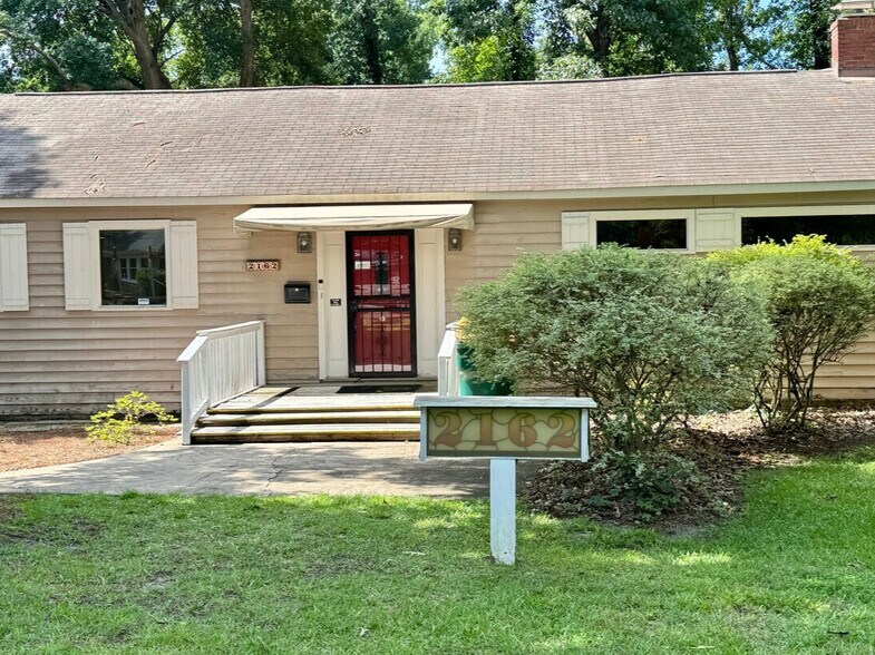 More Photos Of 2162 Ingleside Ave, Macon-Bibb Office Residential For Sale