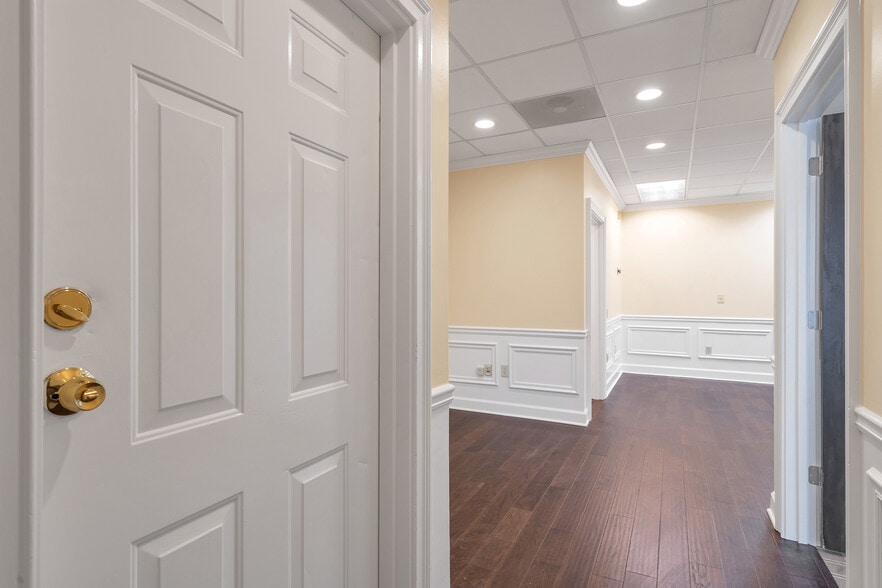 More Photos Of 7000 Peachtree Dunwoody Rd NE, Atlanta Office For Lease
