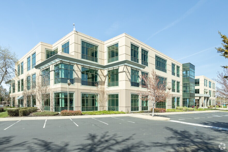 More Photos Of 11971 Foundation Pl, Gold River Office For Lease