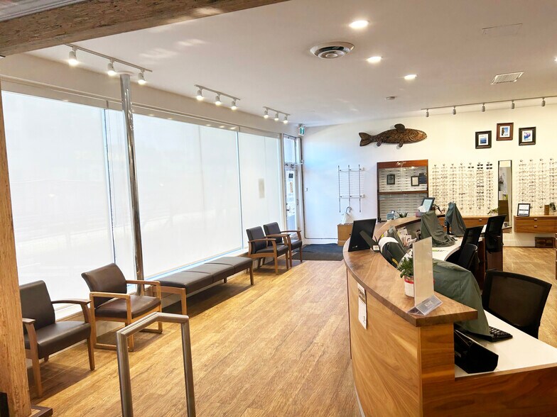 More Photos Of 104 E Broadway, Vancouver Storefront Retail Residential For Sale