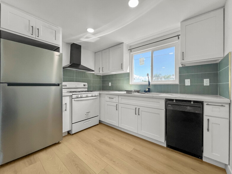 More Photos Of 9221 Wheeler Ct, Fontana Apartments For Sale