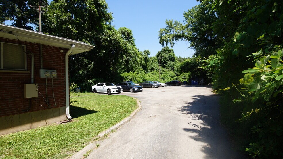 More Photos Of 1209 Chambers Rd, Ferguson Apartments For Sale