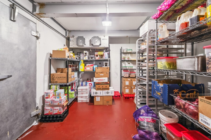 More Photos Of 707 W Park Ave, Kiel Restaurant For Sale