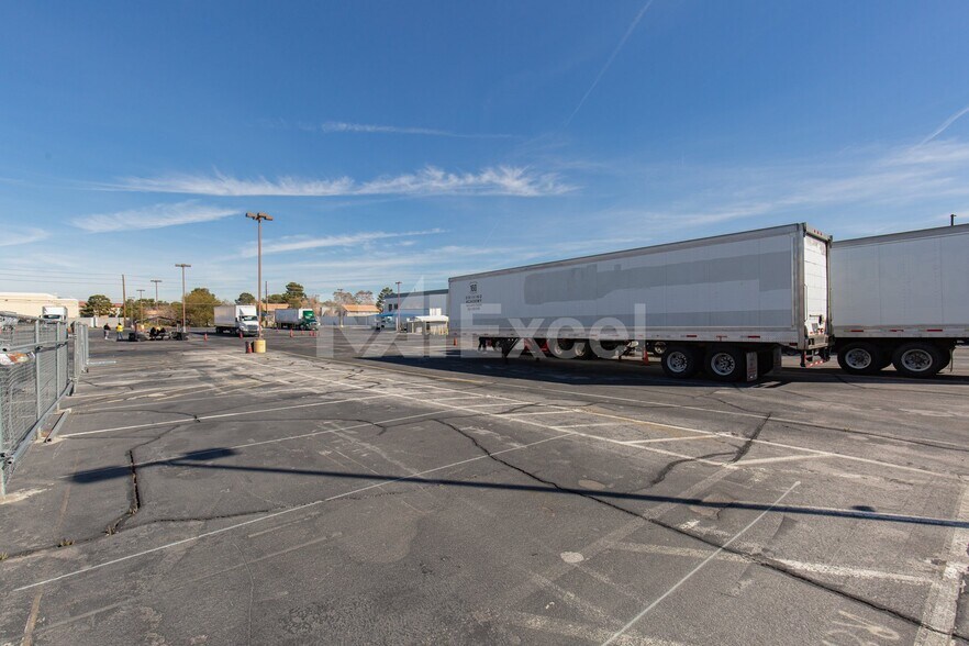 More Photos Of 2180 Pama Ln, Las Vegas Land For Lease