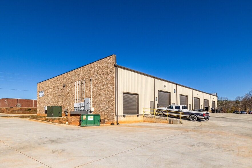 More Photos Of 4337 McBrayer Rd, Oakwood Warehouse For Sale