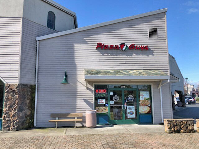 More Photos Of 6500 Hembree Ln, Windsor Freestanding For Sale