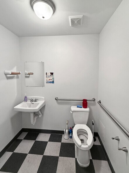 More Photos Of 514 Hargrove Rd E, Tuscaloosa Office For Lease