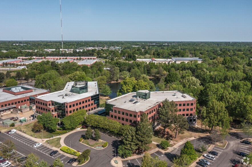 More Photos Of 7130 Goodlett Farms Pky, Cordova Office For Lease