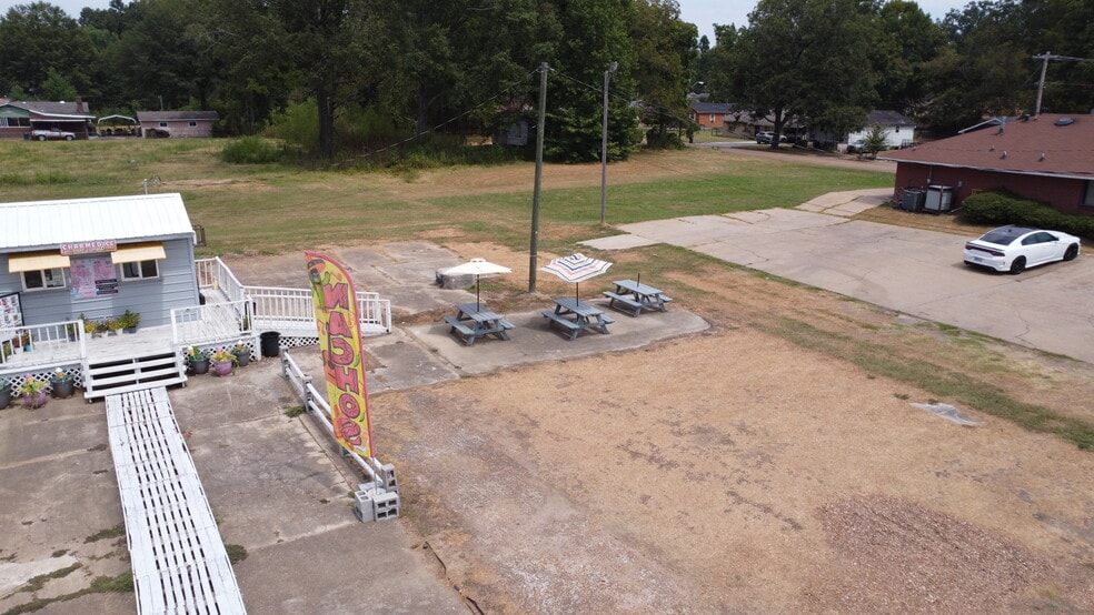 More Photos Of 2720 John R Lynch St, Jackson General Retail For Sale