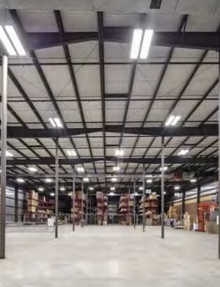 More Photos Of 5 Waltham St, Wilmington Warehouse For Lease