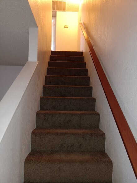 More Photos Of 2126 O St, Bakersfield Multifamily For Sale