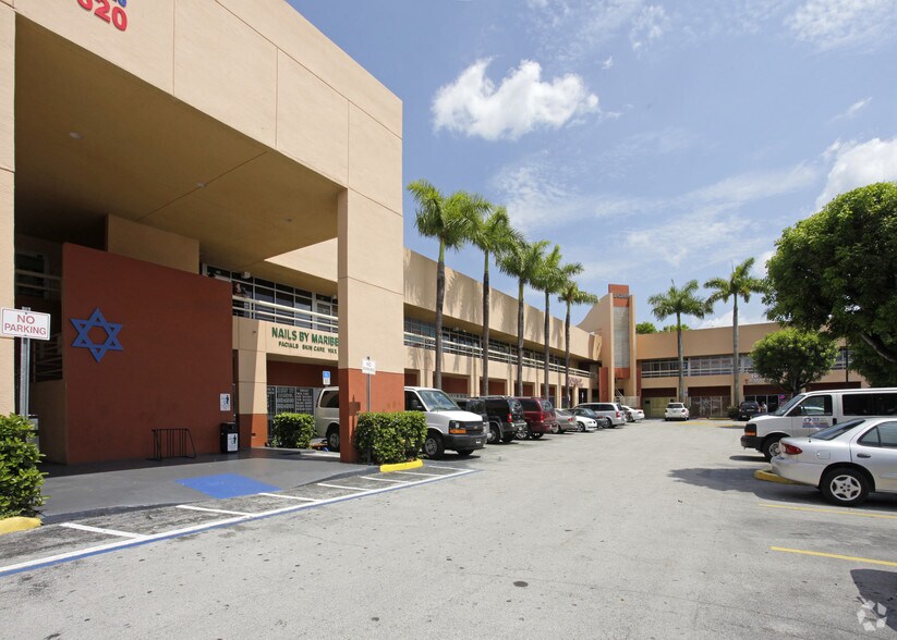 More Photos Of 9600 SW 8th St, Miami Unknown For Lease