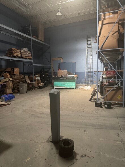 More Photos Of 34401 Commerce Rd, Fraser Warehouse For Lease